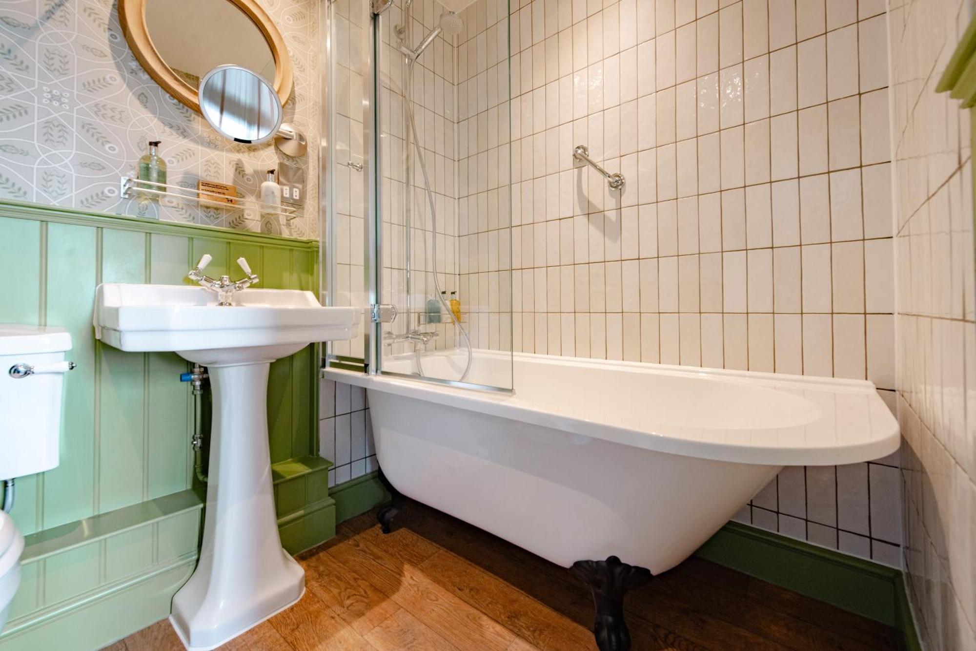 The Manor House Отель 4*