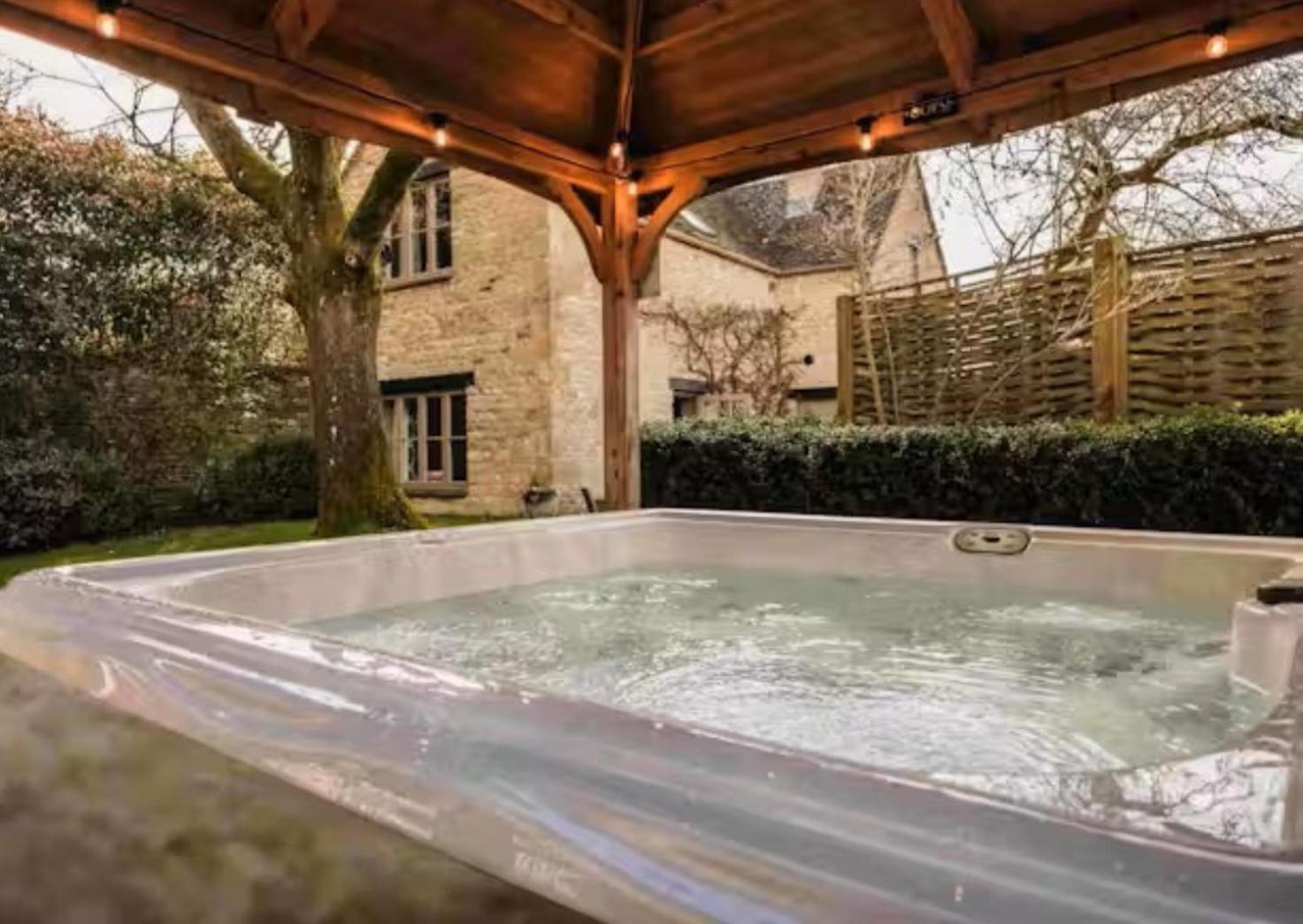 The Manor House Hotel 4*