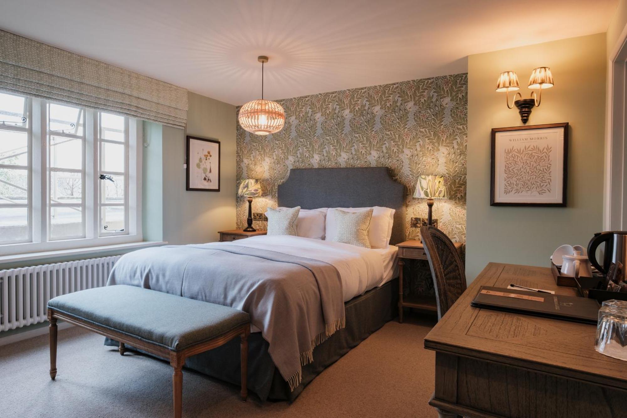 The Manor House 4* Moreton-in-Marsh