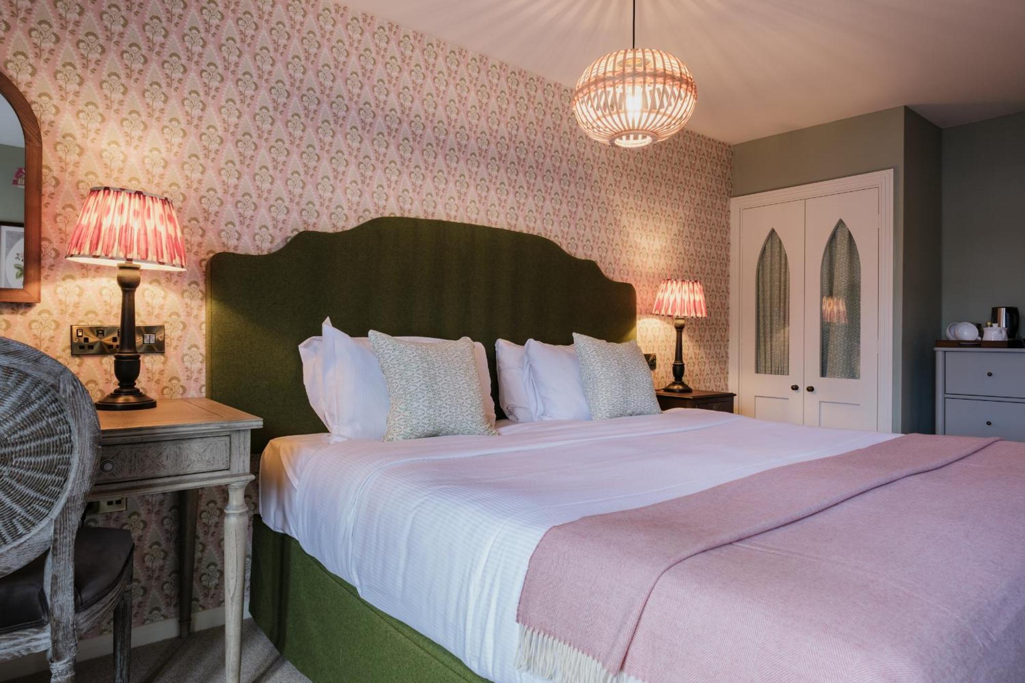The Manor House Hotel 4*