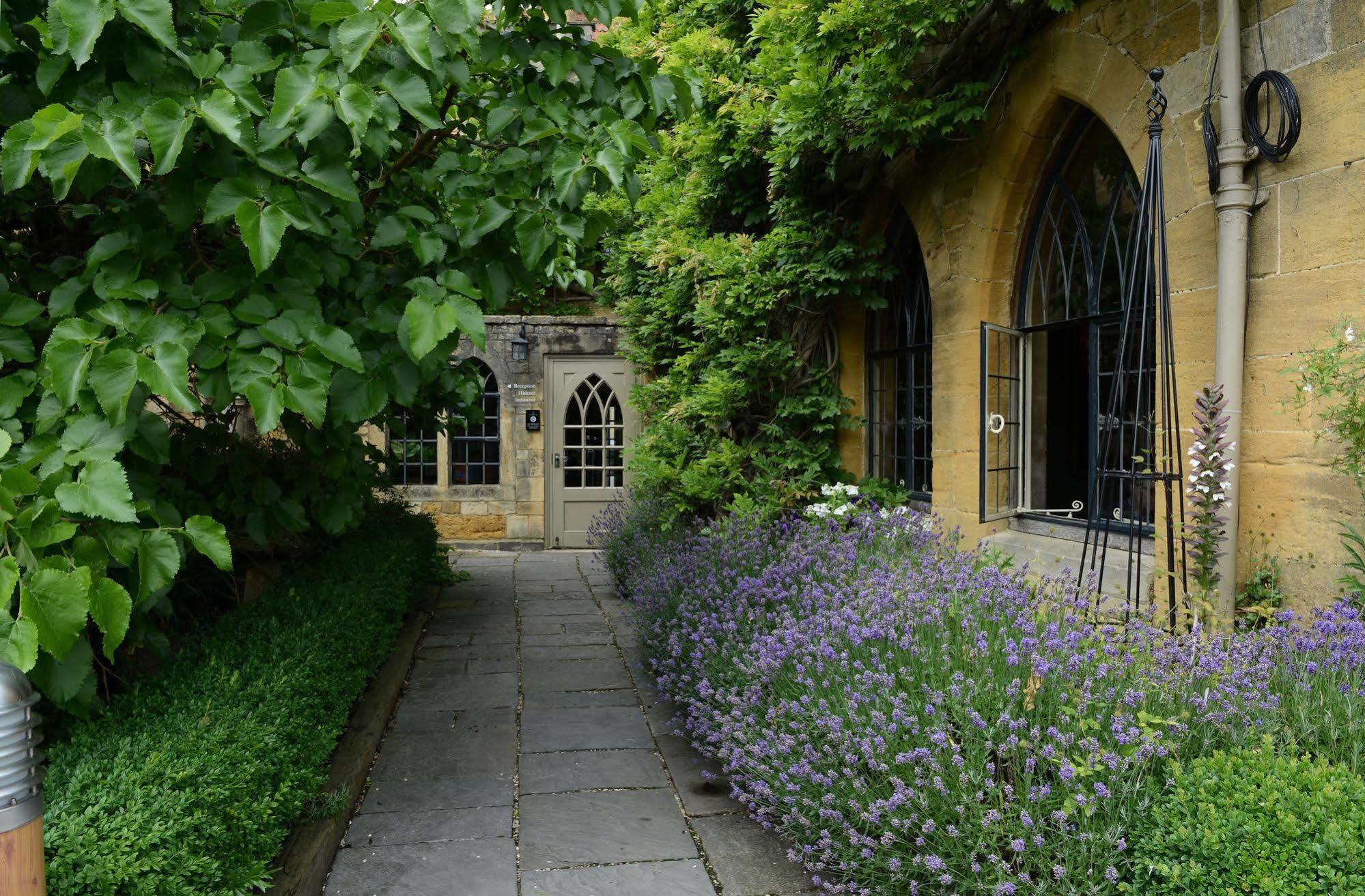 Hotel The Manor House